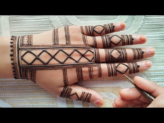 Karwa chauth special mehndi design | Easy mehndi design | Back hand mehndi design | Mehndi k design