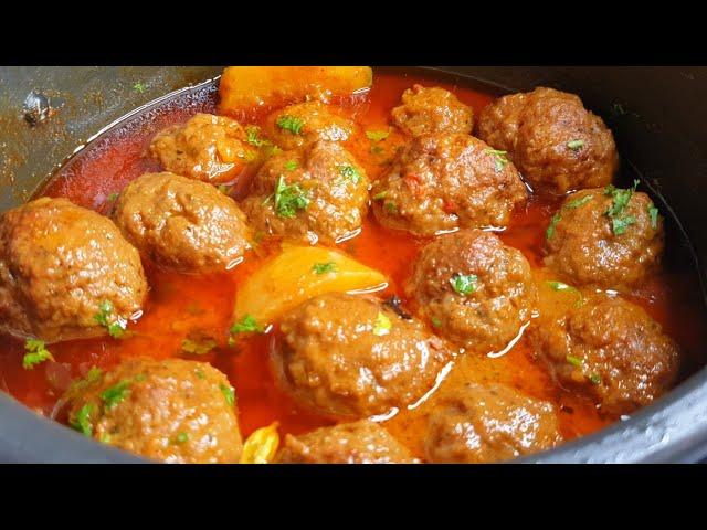 Perfect Mutton Kofta Curry ( Meatballs ) ️ | Agar Apke Kofte Toot Jaate Hain To Iss Tarah Banayein