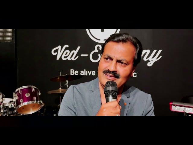 "Tumse Hi" cover song from movie "Jab We Met" by "Deepak Prasad" and "Ved Euphony"