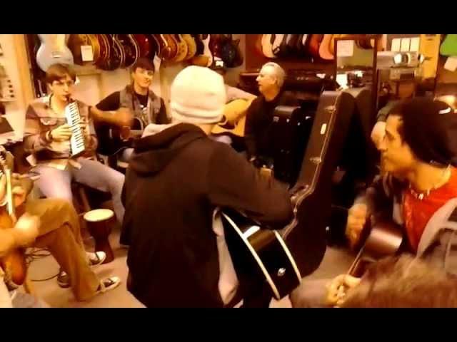 DeMont Guitars Open Acoustic Jam - Yorkville, IL (2)