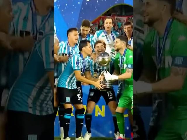  This is Racing Club de Avellaneda  lifted their first Copa Sudamericana after beating Cruzeiro 