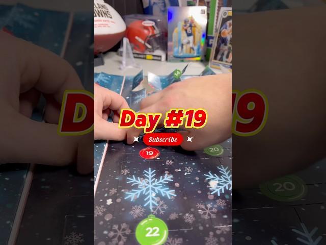 6 More Days of Our Countdown To Christmas!! (Topps Holiday Advent Calendar)