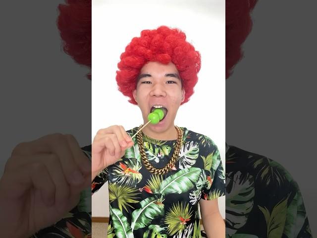 ASMR WARHEADS SOUR! TAFFY (3 TROPICAL FLAVORS) AND EATING SOUNDS