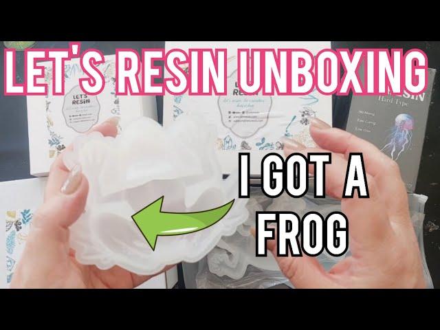 Let's Resin unboxing and creating TWO pieces
