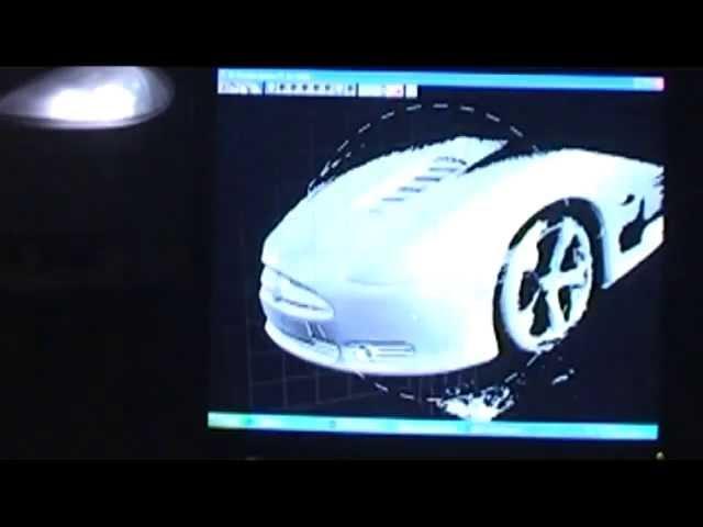 David laser scanner scanning a full size car