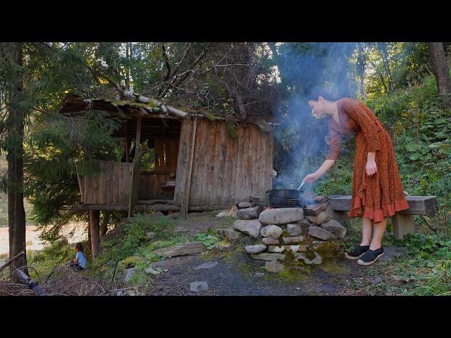 Inside a 100-Year-Old Mountain Hut: Campfire Cooking in the Wilderness