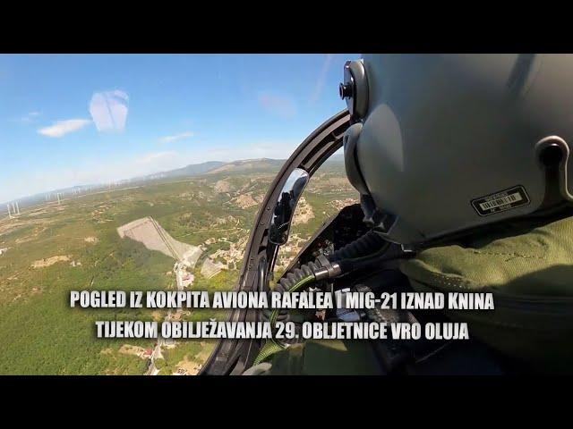 Pogled iz kokpita aviona Rafale i Mig-21 iznad Knina tijekom obilježavanja 29. obljetnice VRO Oluja