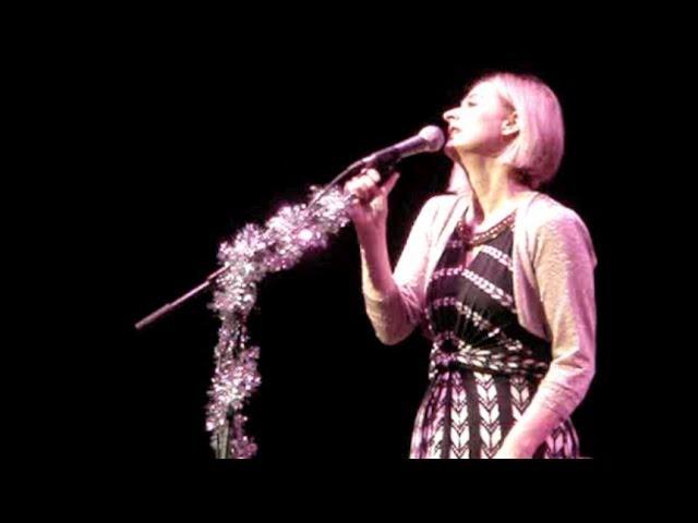 Julia Fordham - Love Moves In Mysterious Ways