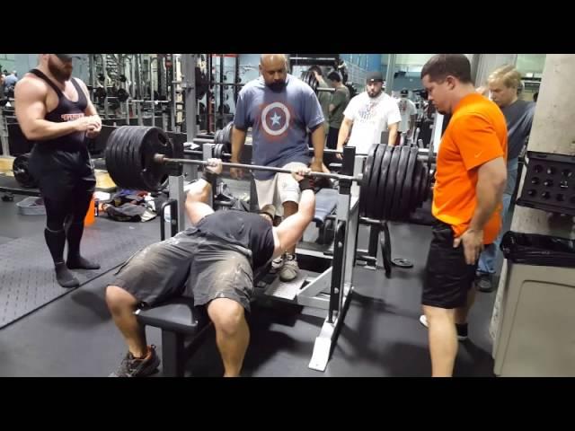 Jeremy Hoornstra, 660 Raw Bench Press Paused, 600 Close Grip at 242 BW