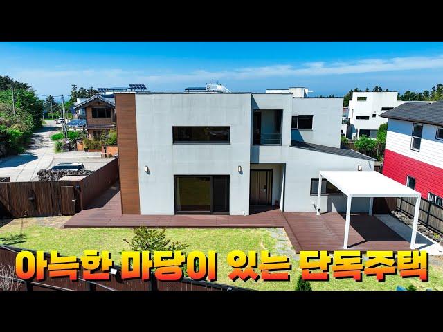 원목감성으로 편안함을 주는 제주도 전원주택입니다.