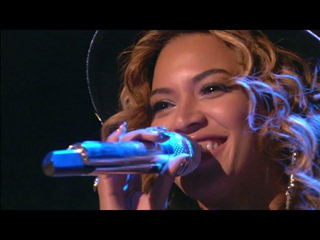 Beyoncé & Jay Z - Forever Young  (Coachella 2010)