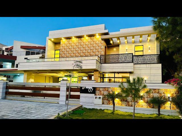 Luxury house for sale in DHA 1 Islamabad