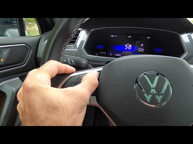 Basic Bruce - VW Travel Assist Demonstration