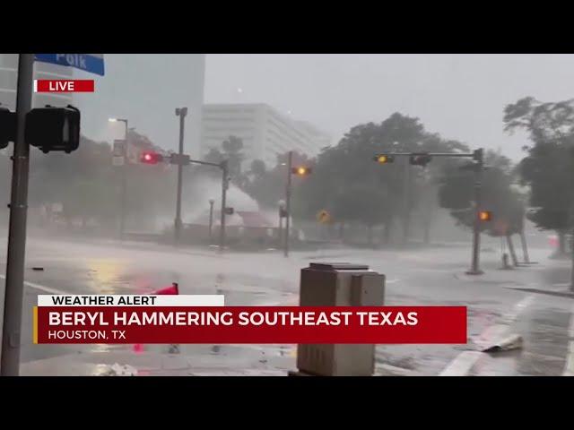 Beryl hammers Southeast Texas