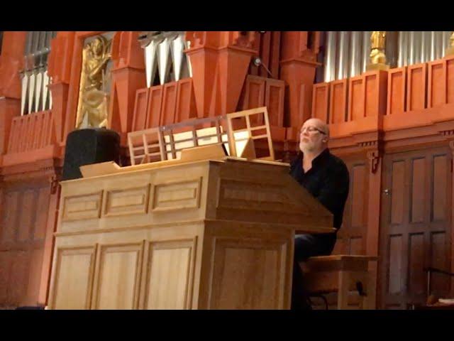 J.S. Bach - Toccata d-moll - Terje Baugerød, orgel - Ris kirke i Coronaens tid - Del 12