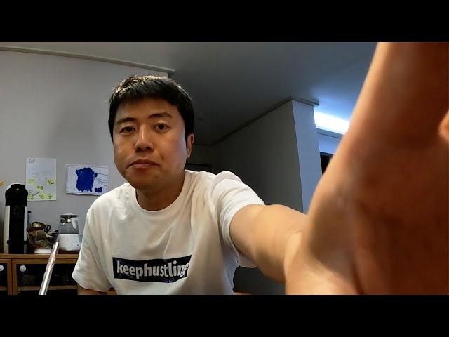 카메라 잠깐 끌까?