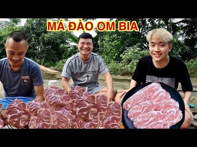 MÁ ĐÀO OM BIA MỀM NGỌT THƠM NGON VÀ PHA LẤY MĂNG BẮT ONG ĐẲNG CẤP CỦA TÀI EM / CƠM QUÊ TV