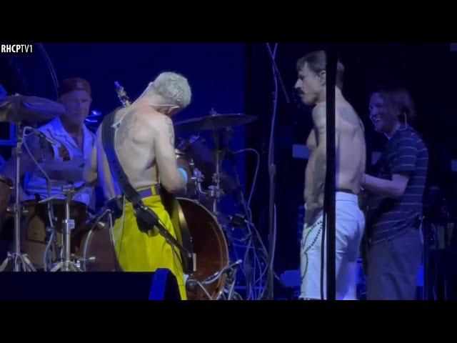 Flea - Tapping Bass Solo! (John Frusciante And Anthony Kiedis Really Loved It!!!) (Florida 2024)