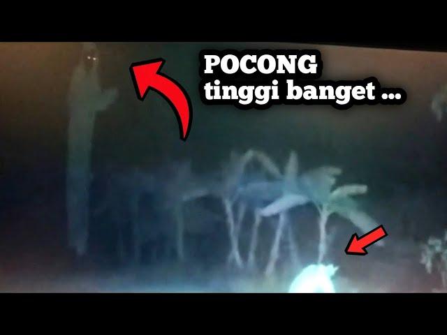 POCONG INI TINGGI BANGET !! 7 PENAMPAKAN HANTU TERJELAS DAN SERAM - SATPAM HOROR