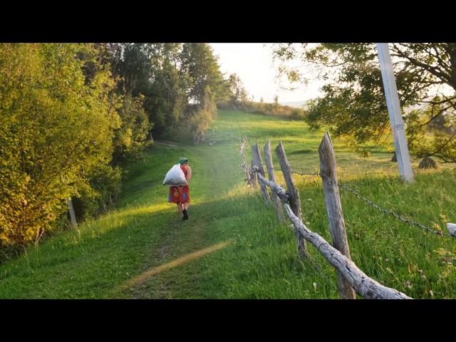 Edge of the Wilderness. Daily Life of a Secluded Mountain Family