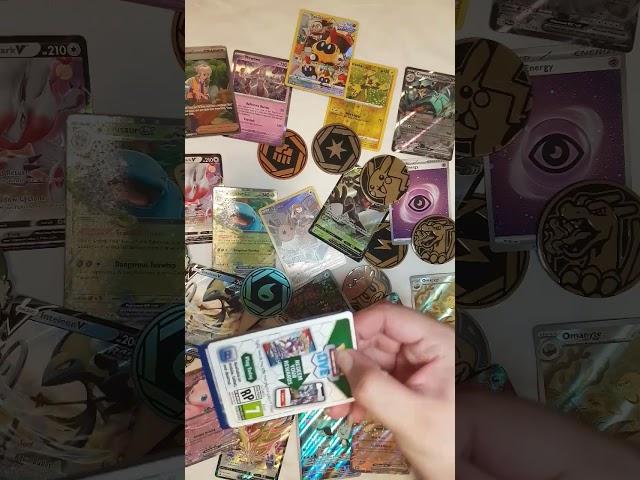 Opening a pack of Pokemon TCG! #pokemon #tcg #tradingcardgame #nintendo