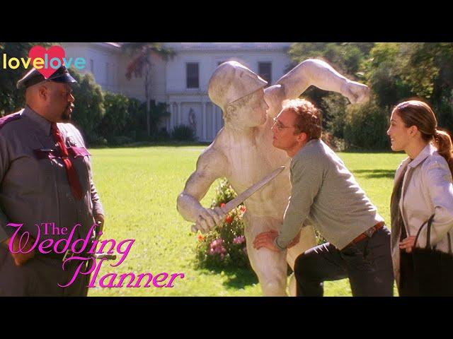 Statue Shopping Goes Wrong | The Wedding Planner | Love Love