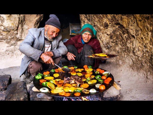 Cooking style of this caveman couple Living in a cave in Central Afghanistan