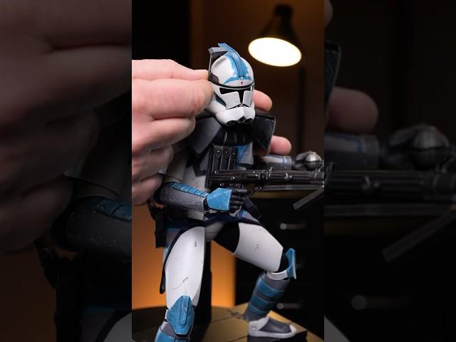 FIRST LOOK Hot Toys ARC Trooper Fives Star Wars Figure Unboxing 