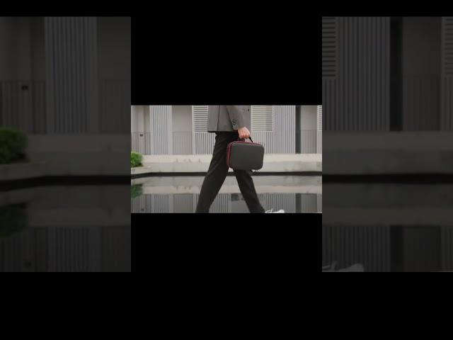 A 35-Inch Screen That Opens Like an Umbrella!