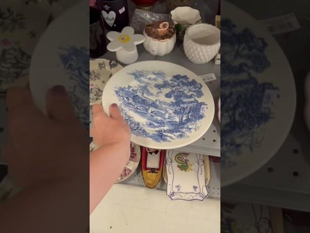 Thrift Store Haul: Vintage Home Decor Finds | Cheese Platter, Blue China & More! #thriftwithme