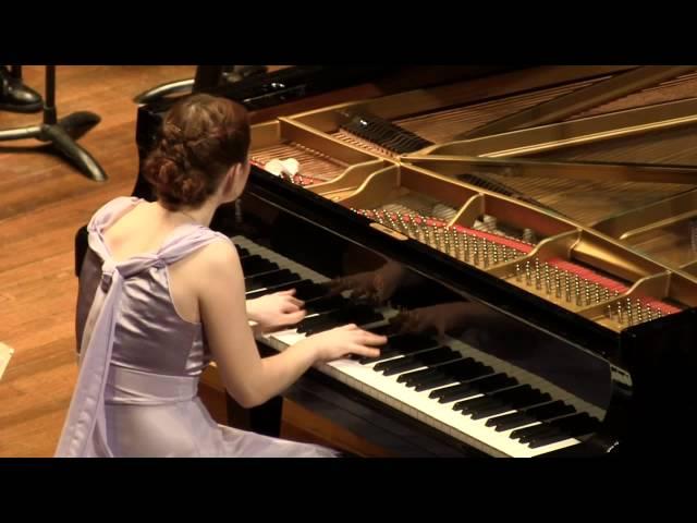 Elina Akselrud plays Chopin Piano Concerto No.1 made by SiMon