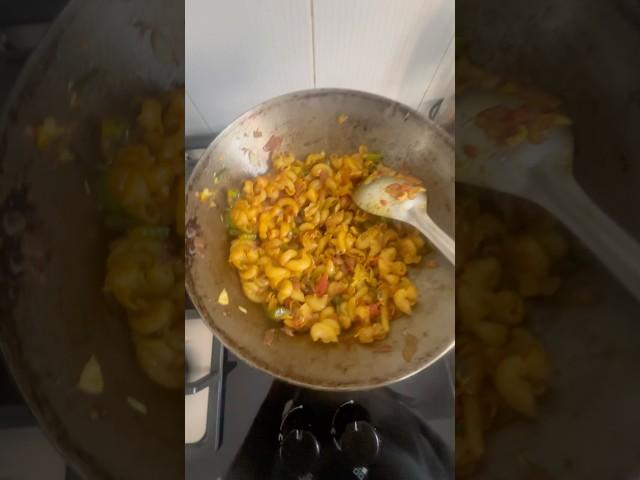 #youtubeshorts #ytshorts #ytviral #shorts #shortvideo #shortsviral #food #yummy #divyabisht #yum