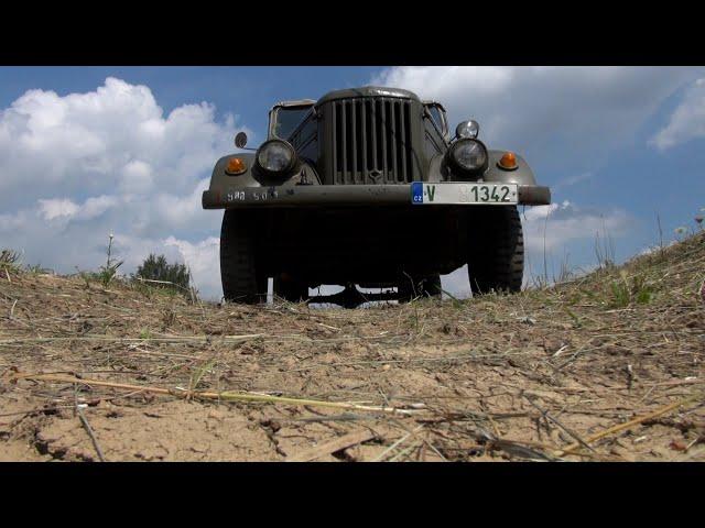 Ruský "gazík" GAZ 69 startování a jízda