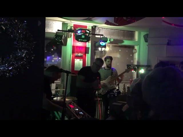 The Chandeliers at The Townhouse.9.12.23.#livemusic #thechandeliers #townhouse