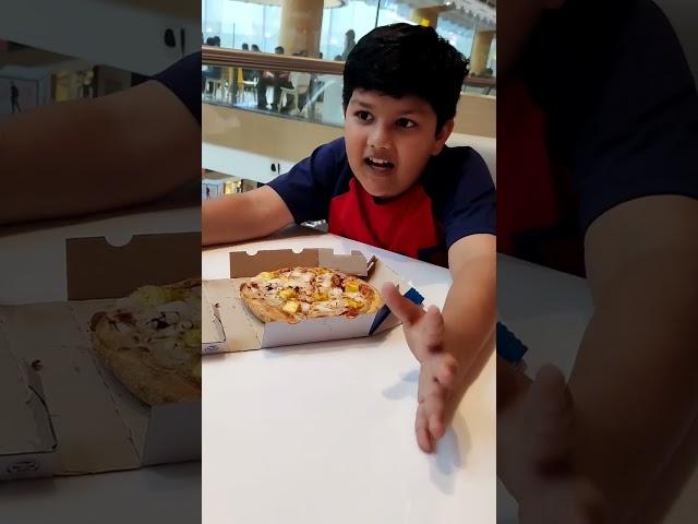 Domino's Pizza | Pizza | vegas mall sector 14| #shorts #youtubeshorts #pizza #dominos #delhi #mall