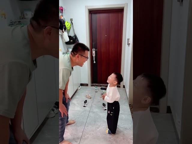 儿子一回家就是乱丢，必须得给他纠正过来！#baby#funny#cutebaby