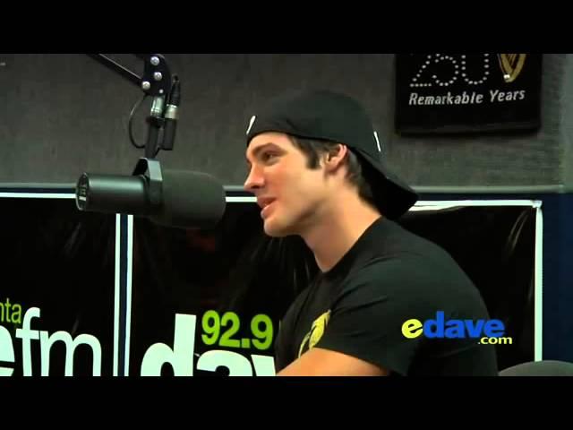 Steven R. McQueen Dave FM interview