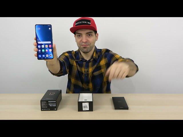 Xiaomi 12 Pro Unboxing în Limba Română (Primul telefon cu 3 camere de 50 MP)