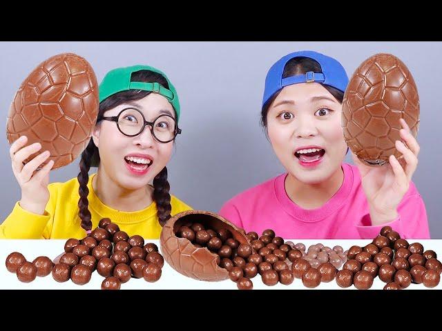 Món tráng miệng trứng sô cô la Quả bóng sô cô la Mukbang DONA