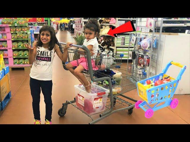 Kids Pretend play Shopping for healthy food and Toys! funny video