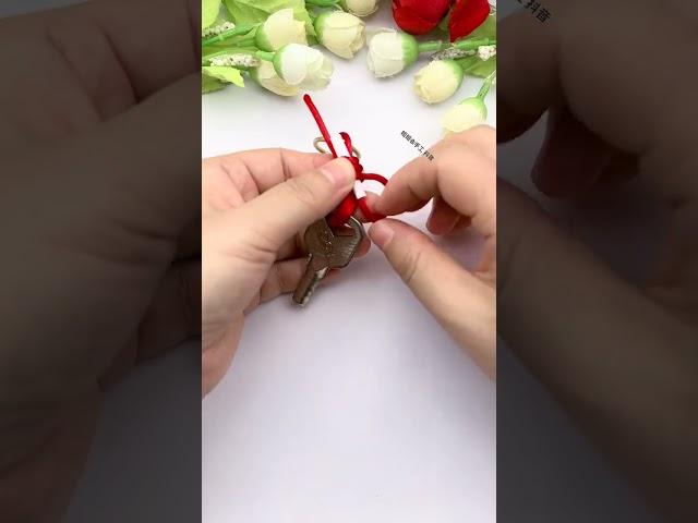 Keychain, rope knot, manual rope knot, small tips for life, learn to try it
