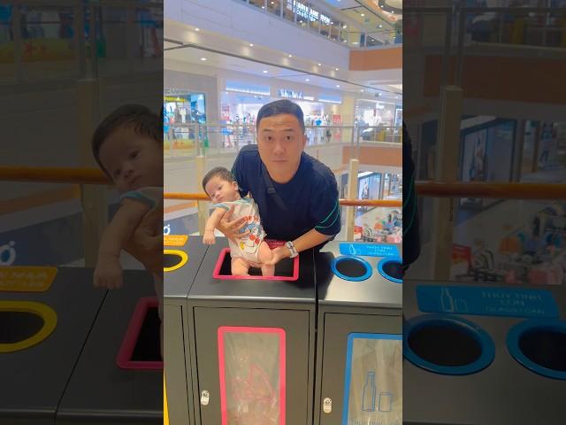 S.O.S Giải Cứu Zino Bị Ba Đức Bỏ Vào Thùng Rác #veve #vevechannel
