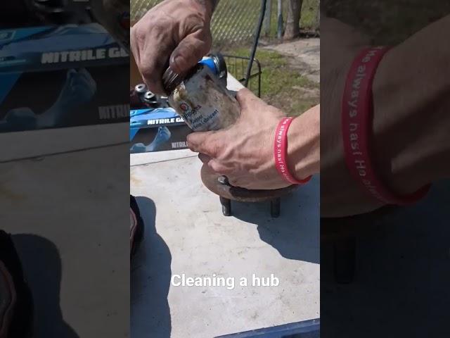 hub cleaning #clean #hub #mobile #mechanic #letsgo #fypシ