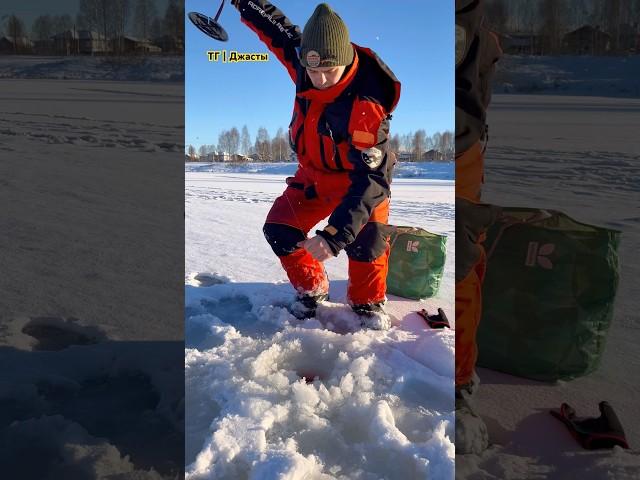 Поклевка щуки за 5 секунд #рыбалка #жерлицы #щука