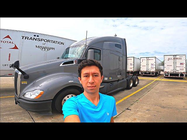 Im a Truck Driver That *BARELY* Drives (its complicated) - Dedicated Trucking - [vlog #218] 