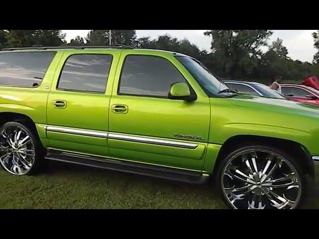 The Whip Paparazzi: Slime Green GMC Yukon XL