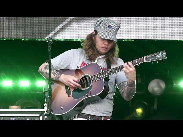 Billy Strings performs Pink Floyd "Fearless" 7/23/23 Essex Junction, VT