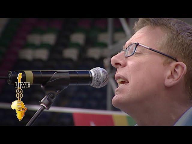 The Proclaimers - I'm Gonna Be (500 Miles) (Live 8 2005)