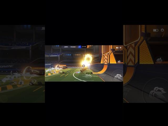 Rocket League SS Insane Double Tap Ground Gold Shot with the Titanium White Force Razor!  #rlss