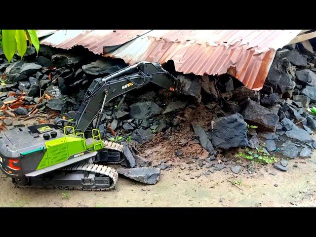 RC excavator to dig rocks #excavator